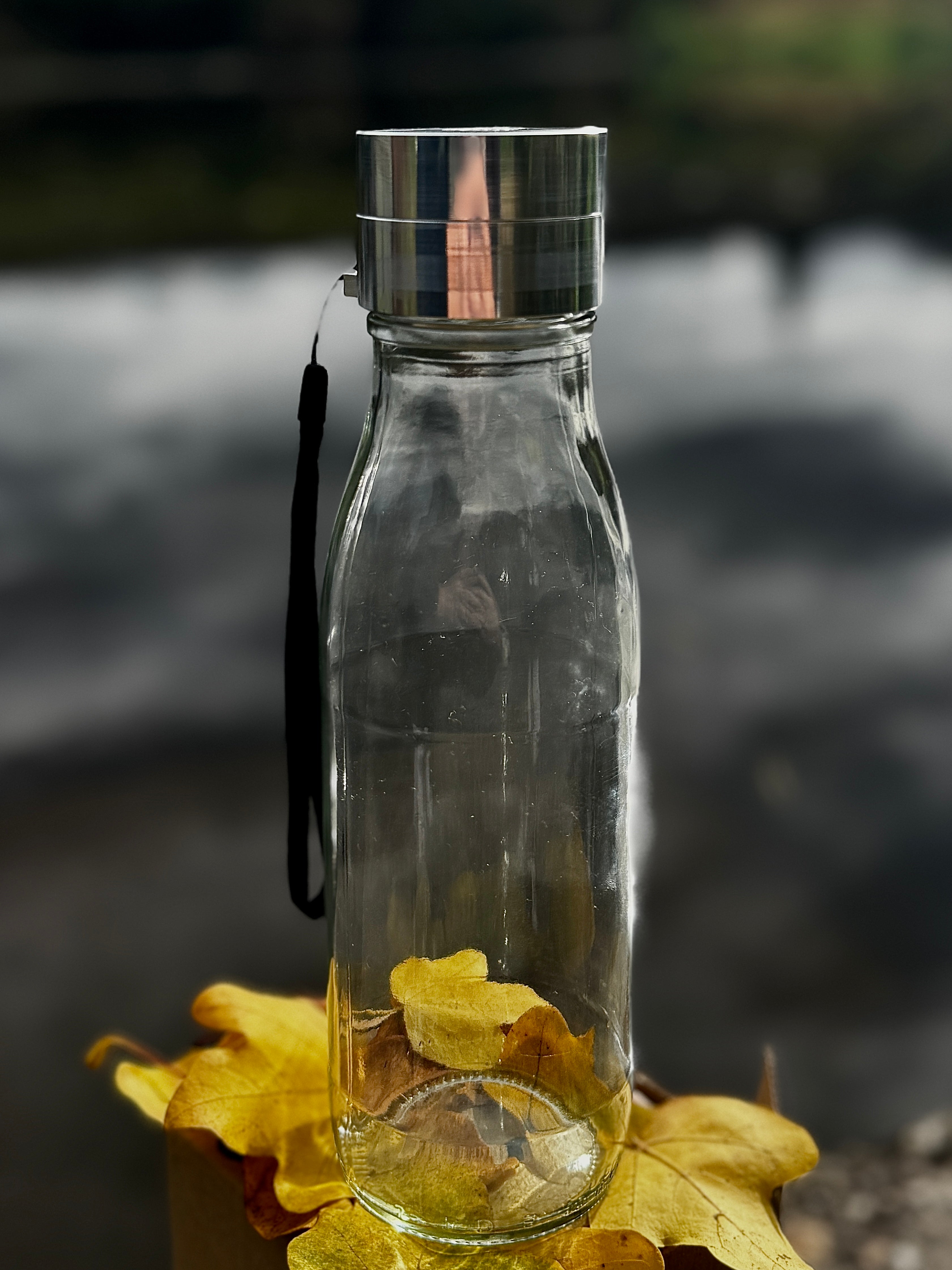 2Spirits - 3 in 1 Trinkflasche + Grinder